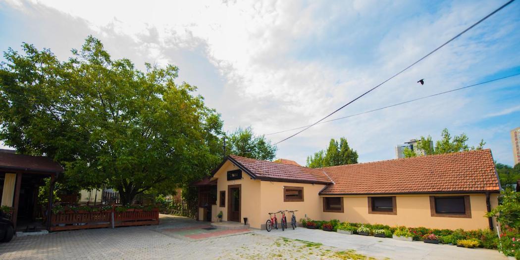 Vila Chess Belgrado Buitenkant foto
