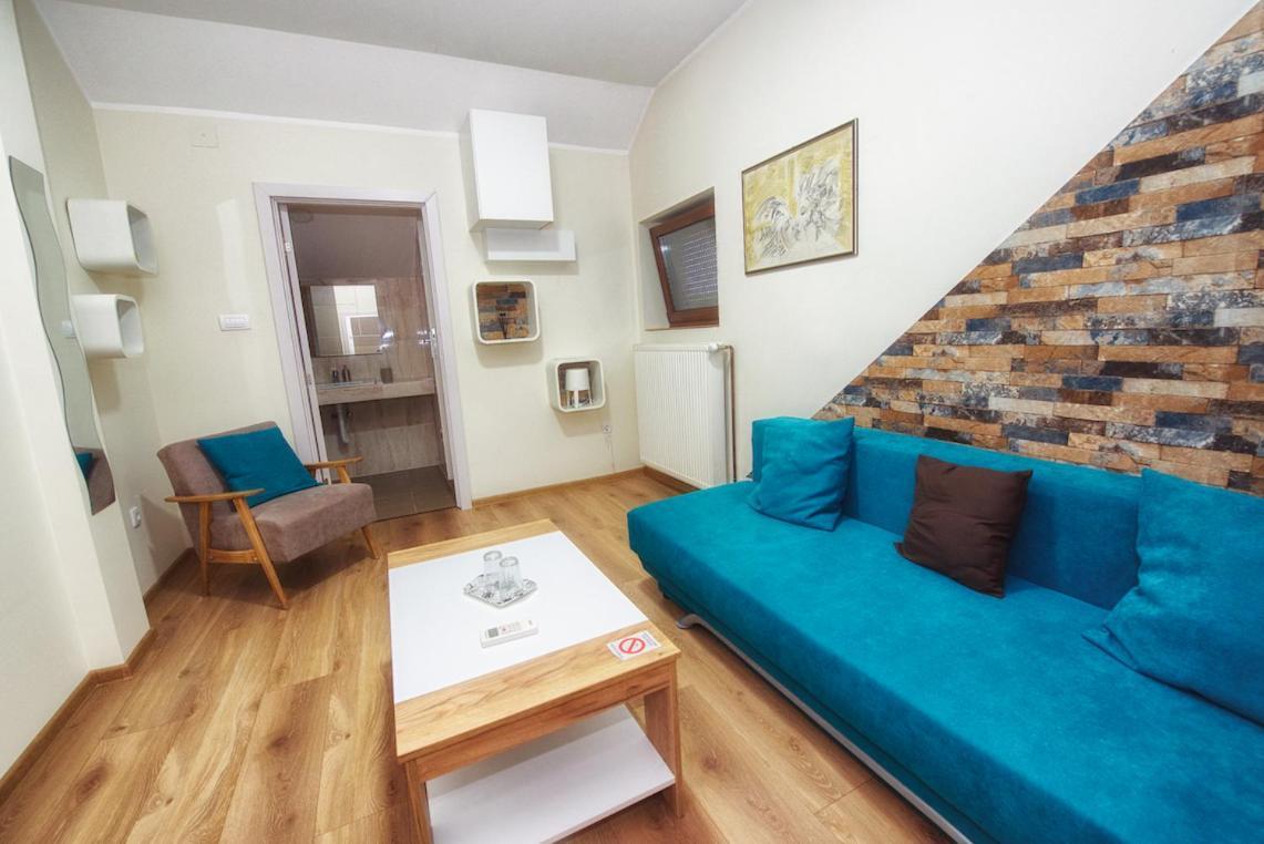 Vila Chess Belgrado Buitenkant foto