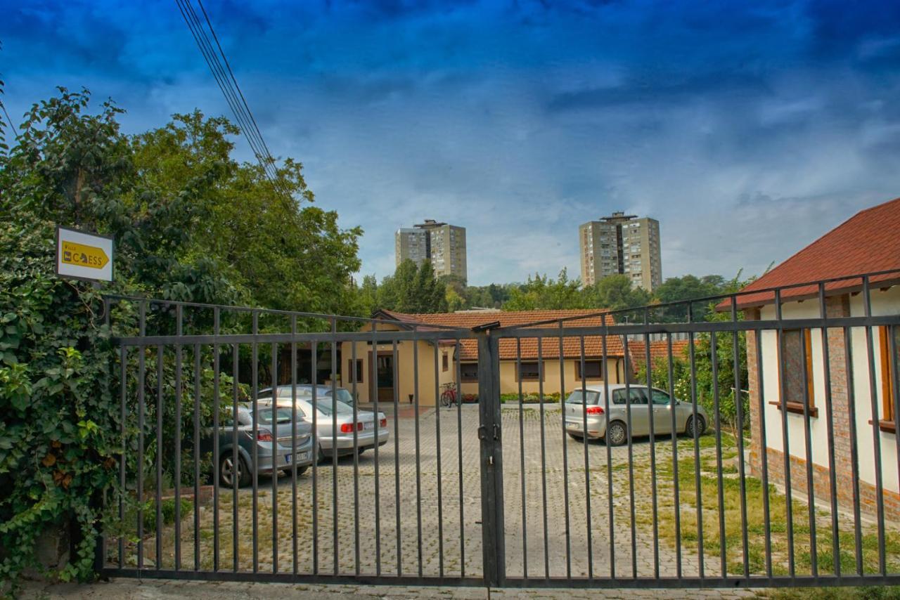 Vila Chess Belgrado Buitenkant foto