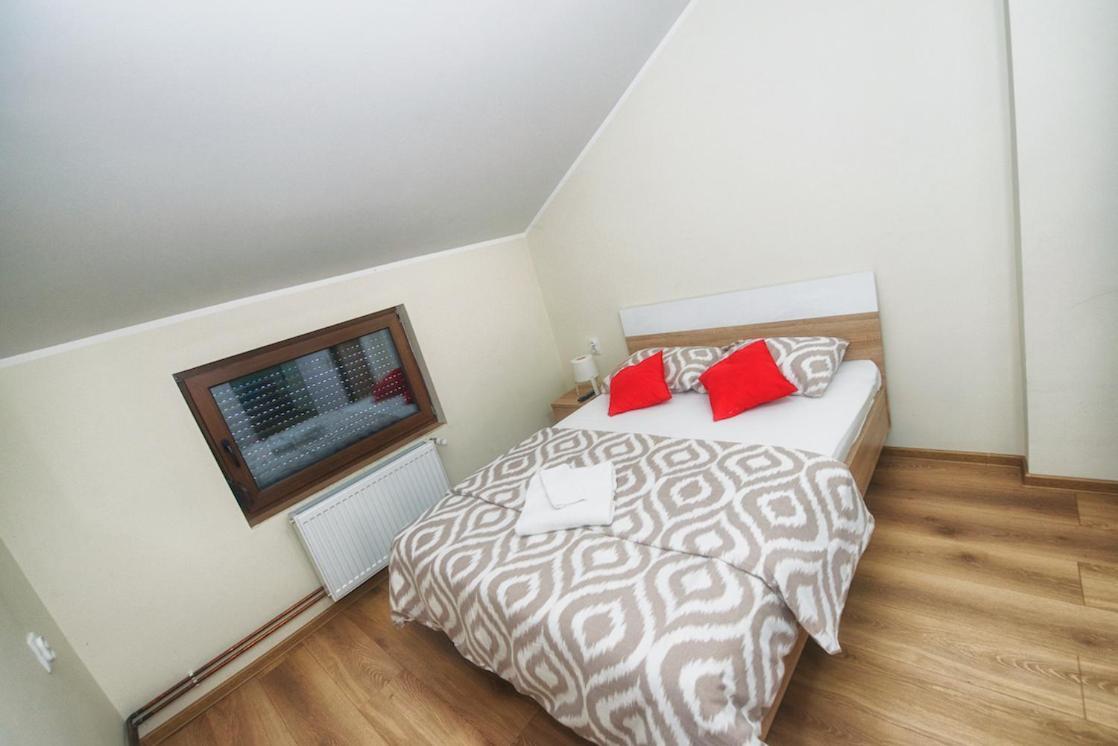 Vila Chess Belgrado Buitenkant foto